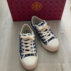 Tory Burch Blue Gemini Link Buddy Sneaker 6